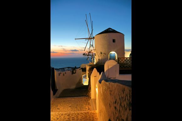 Golden hour ~ Windmills of Oia, worth staying back after sunset to take in this magical sunset sky!