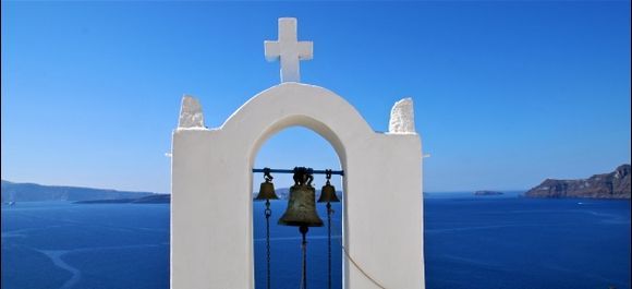 Santorini Simplicity