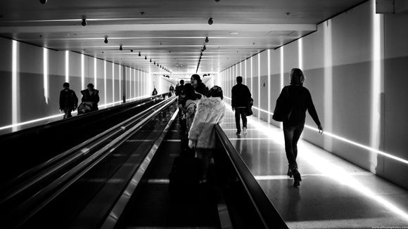 ...the commuters......athens aerodromio...