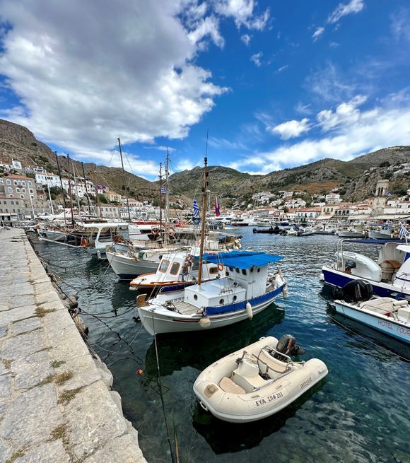 The harbour for small boats and fishingboats