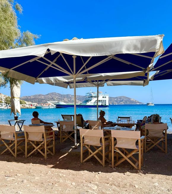 The beach in the harbor of Kimolos