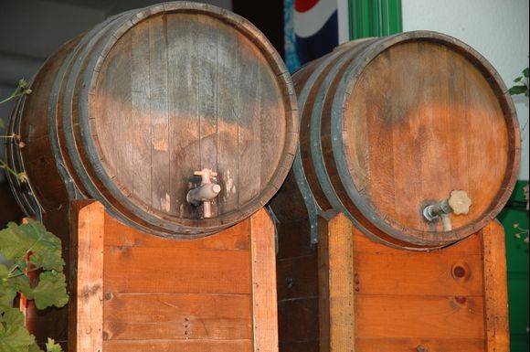 Good weekend folks, the barrels are full of good wine.