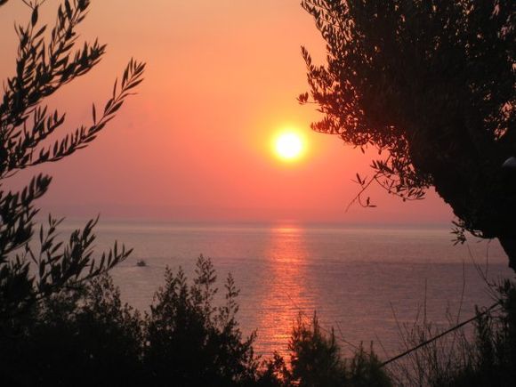 Sunrise at Bouka Beach