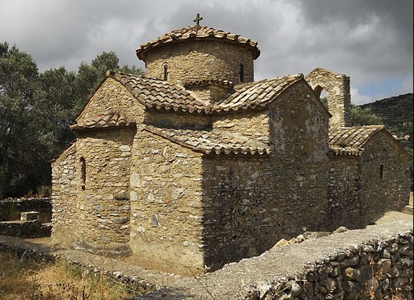 11th Century Agios Giorgios Diasoritis church near Halki.