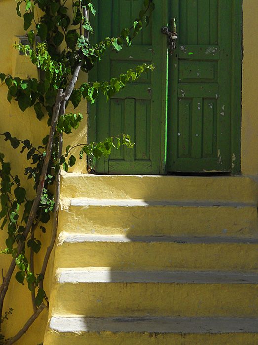 Green on Yellow - Naxos Town.