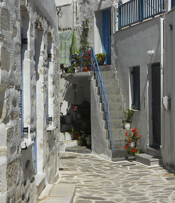 Street in the old town of Parikia