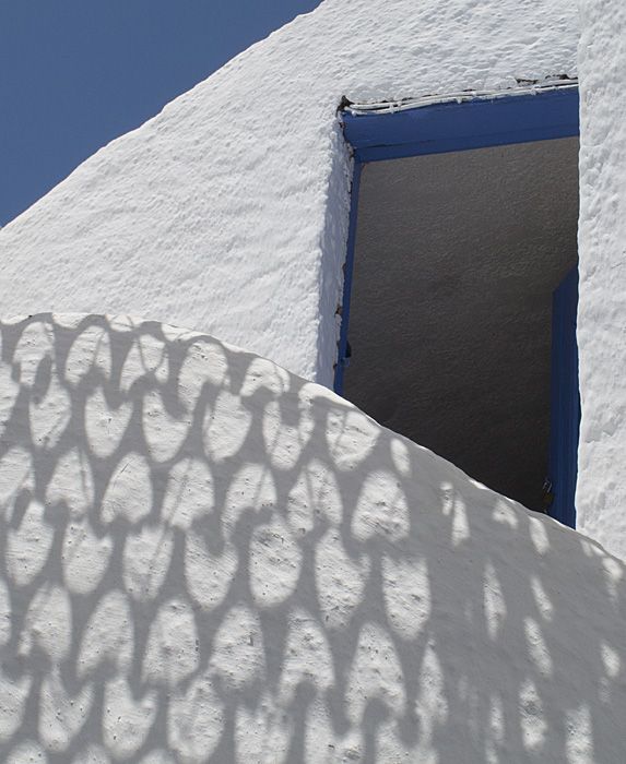 Shadows of Oia