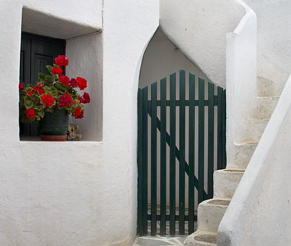 Gate in Chora, Folegandros