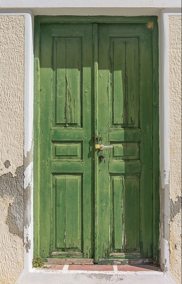 Green Door
