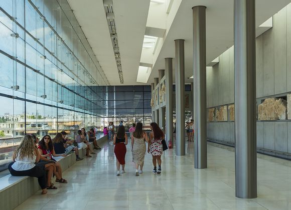 Concourse at the Akropolis Museum