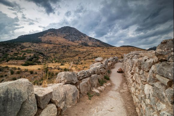 Thunderstorm clouds are coming to Mycenae