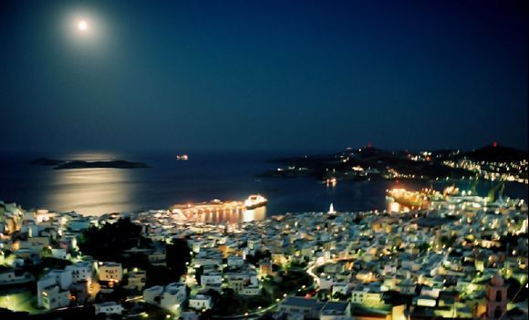 Night at Ermoupolis. Syros, 2008