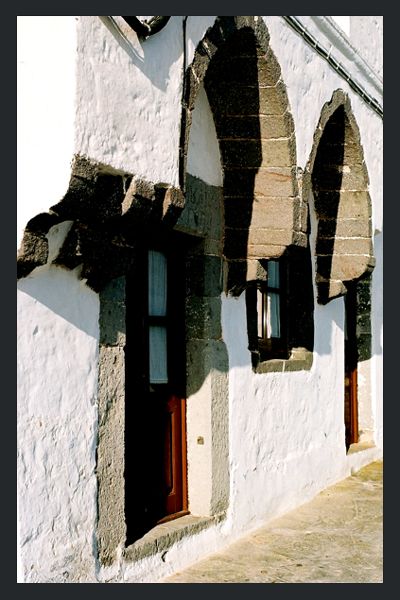 Houses. Patmos, 2005