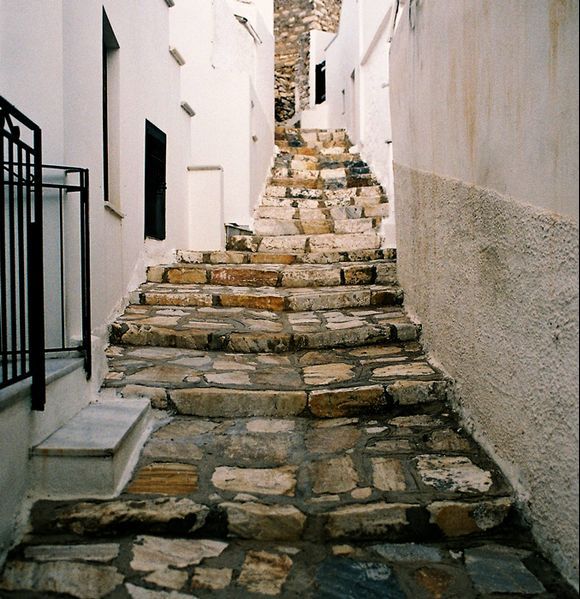 Street of Apiranthos. Naxos, 2007