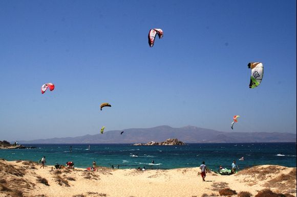 Micri Vigla windsurfers