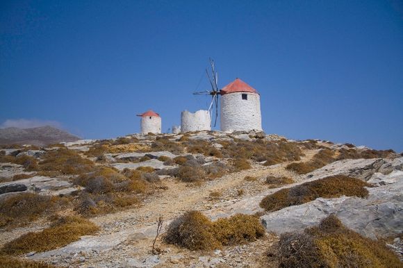 Windmills at Hora