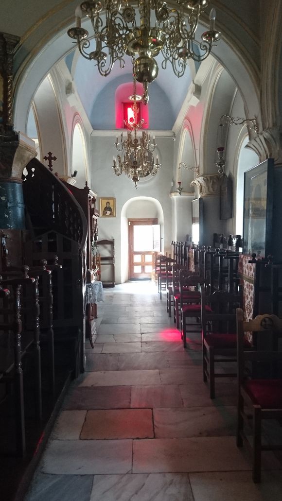 Inside the church of the Monastery of Panagia Tourliani
I just loved how the light came in.. 


May 16, 2018