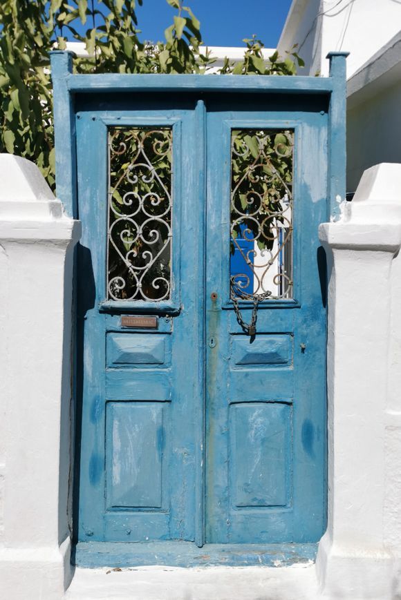 I always take a lot of photographs of doors, but I never took as many as when I was on Kasos! This one is in the village of Panagia, which is a quiet and a bit mysterious village. Loved it!

October 6, 2021 