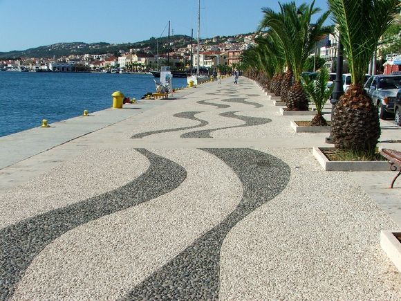 The waterfront of Argostoli.
