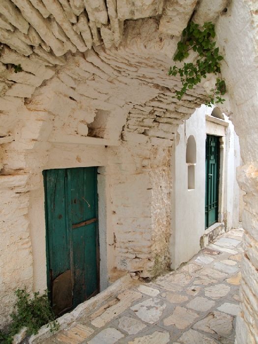 Alley in Apiranthos