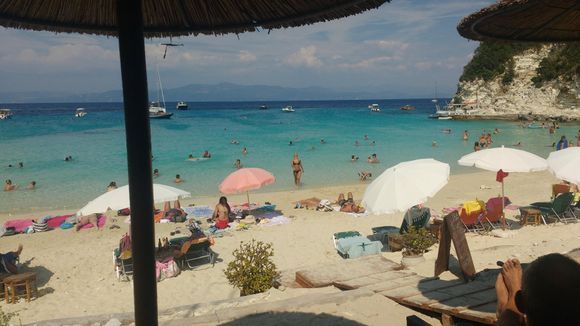 VRIKA BEACH,ANTIPAXOS
RELAX