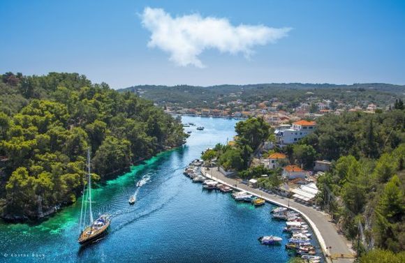 Gaios is the the main port and capital of Paxos island and it lies at the end of a “fjord” created by the islet of Agios Nikolaos which suddenly opens up to reveal a fine harbour!