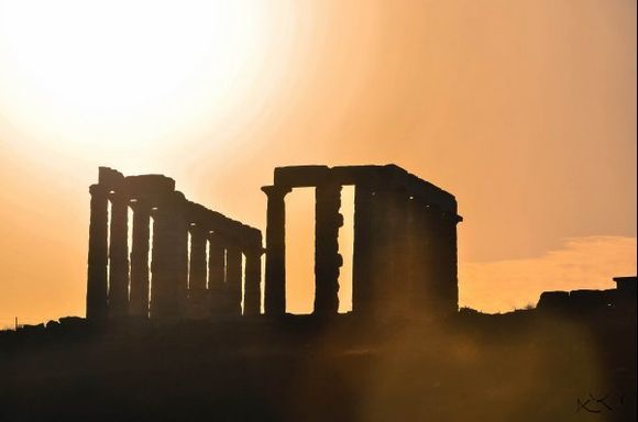 Sunset view of the Temple of Poseidon.