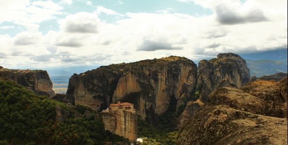 Roussanou - view from Varlaam monastery - Meteora