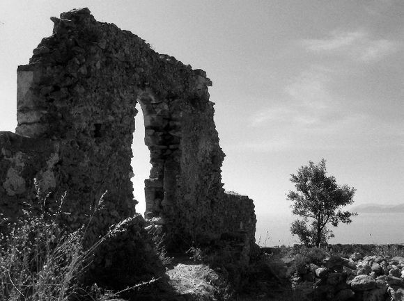 Ruins at the top of Monemvasia