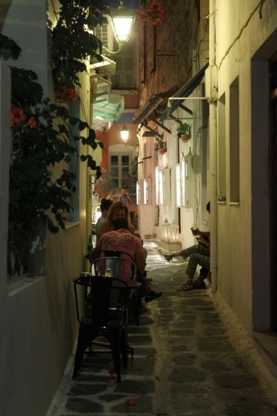 streets in naoussa