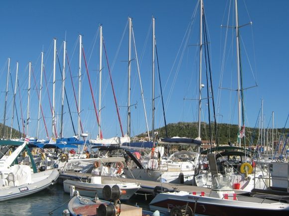 Sailing boats in Syvota.