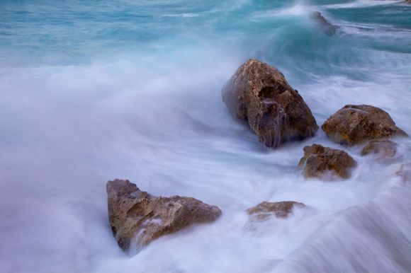 Waves at Aghios Nikitas beach