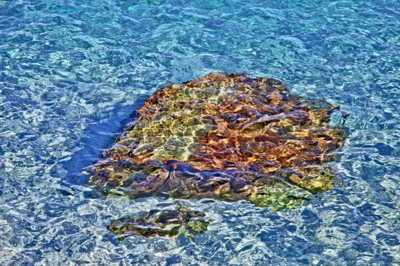 Lefkada, Aghios Nikitas : ionian sea, rock