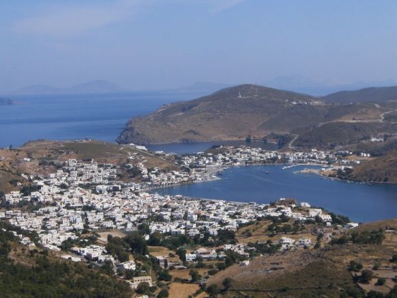 The village and its gulf