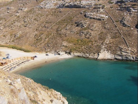 Apothikes beach, near Halkolimionas beach