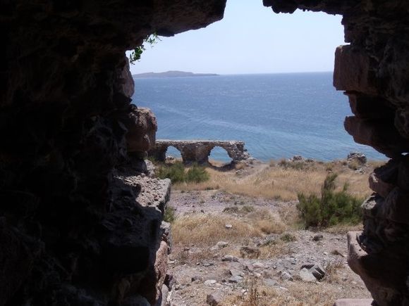 View on Poseidon's kingdom for the surroundings of Mithymna castle. (July 2013)