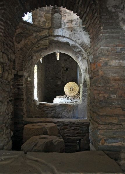 Kaisariani Monastery, inside the bath house