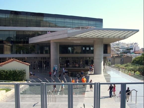 The New Acropolis Museum