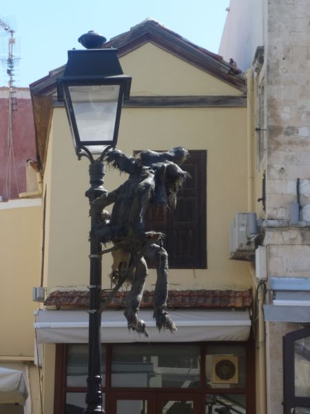 Efigy on lampost