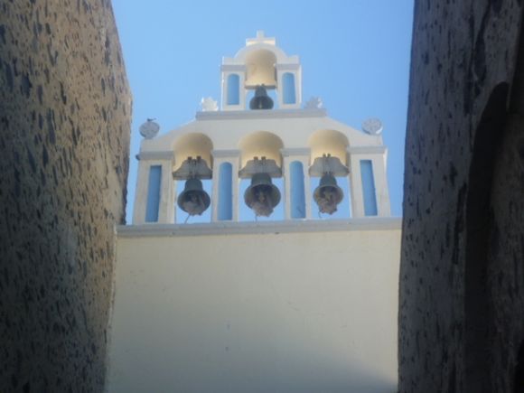 Church bells, Fira