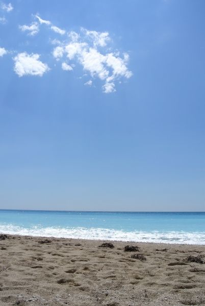 Pefkoulia beach