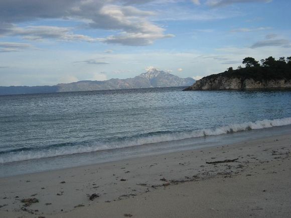 ARMENISTIS BEACH,HALKIDIKI
mount  Athos is seen on the other side