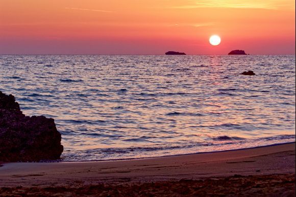2018-09-20 - 19h.30 : Paliolinos Beach : Magical sunset !