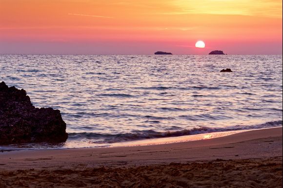 2018-09-20 - 19h.34 : Paliolinos Beach : Magical sunset !