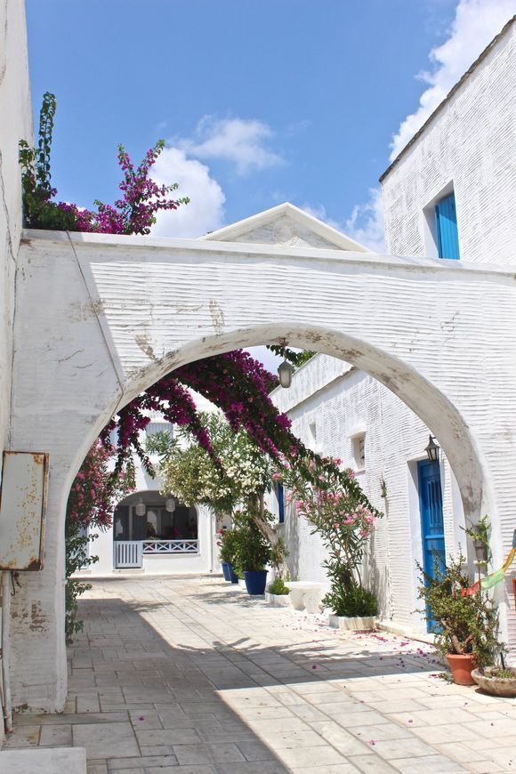 Arch in Pyrgos