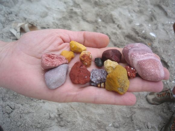 Multicolours pebbles in Firiplaka