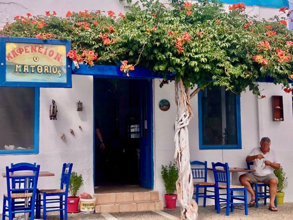 Kassos Island: traditional kafeneio in Fry