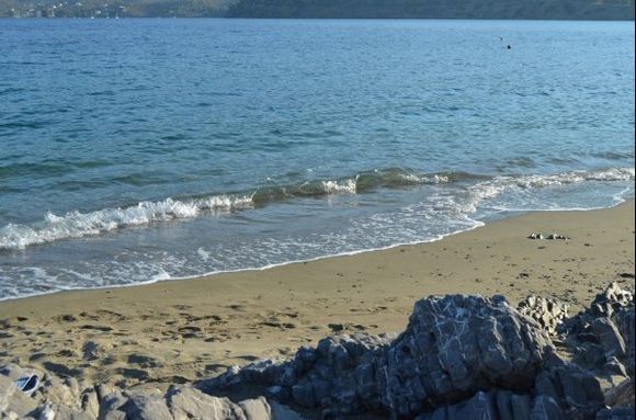 Askeli beach, Poros