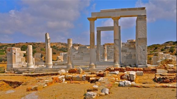 Dimitra Temple, Naxos