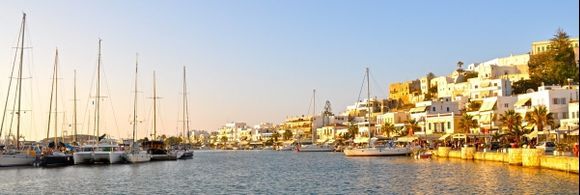 Naxos port